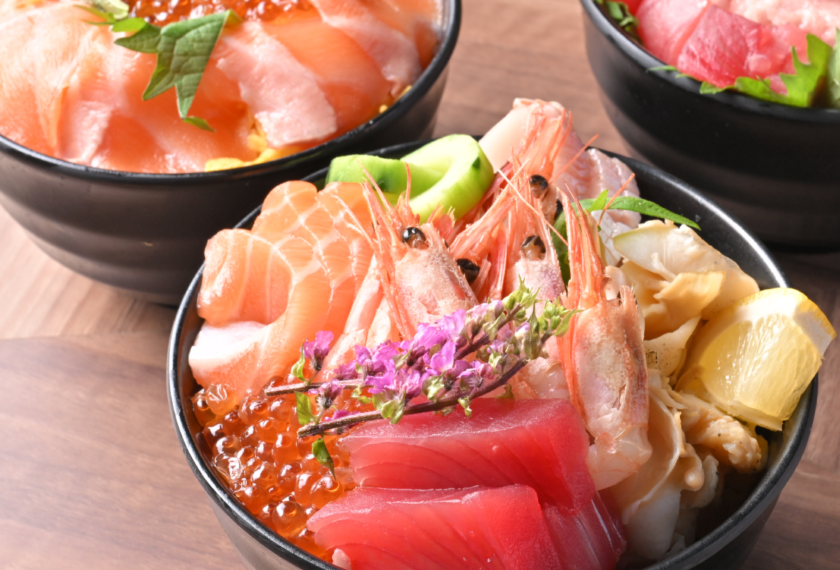 豪華海鮮丼